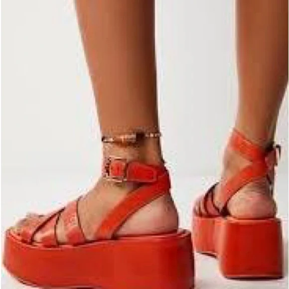 #238 ❤️ Brand new in box Free People Hazel Flatform sandals - Picture 3 of 8